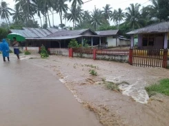 [UPDATE] Banjir di Kabupaten Gorontalo Berangsur Surut, Kabupaten Bone Bolango Masih Terendam Banjir
